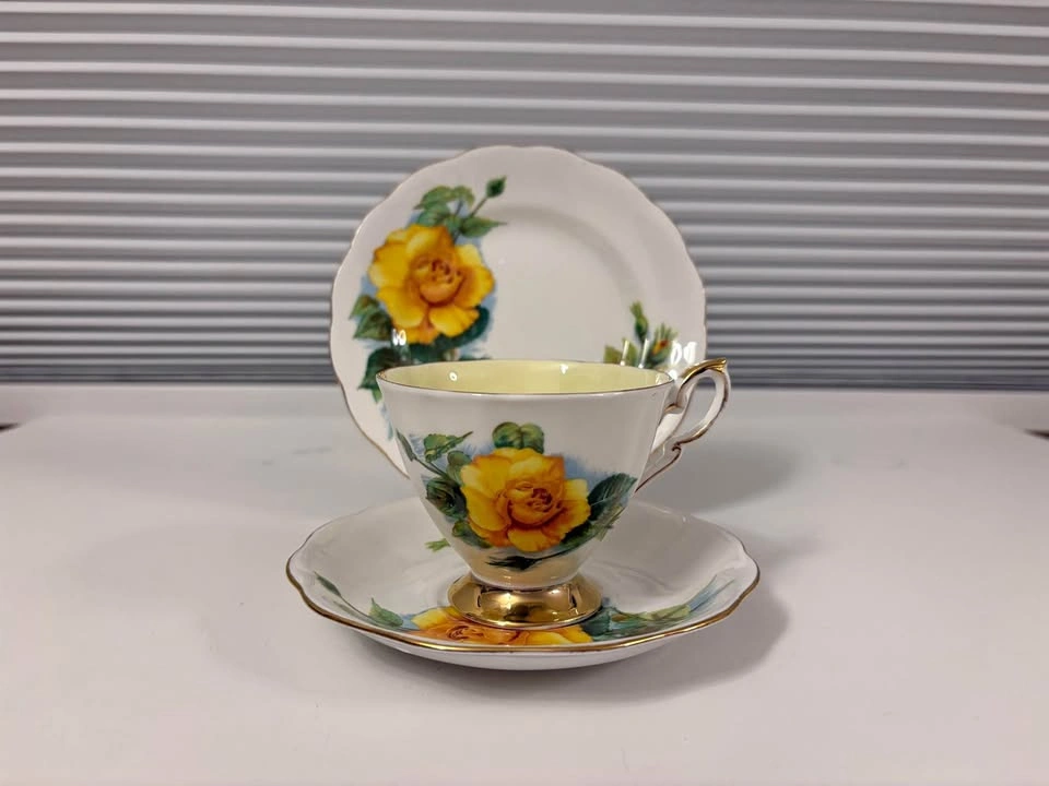 Vintage Royal Standard "Peace Rose" Teacup Trio Set – Made in En