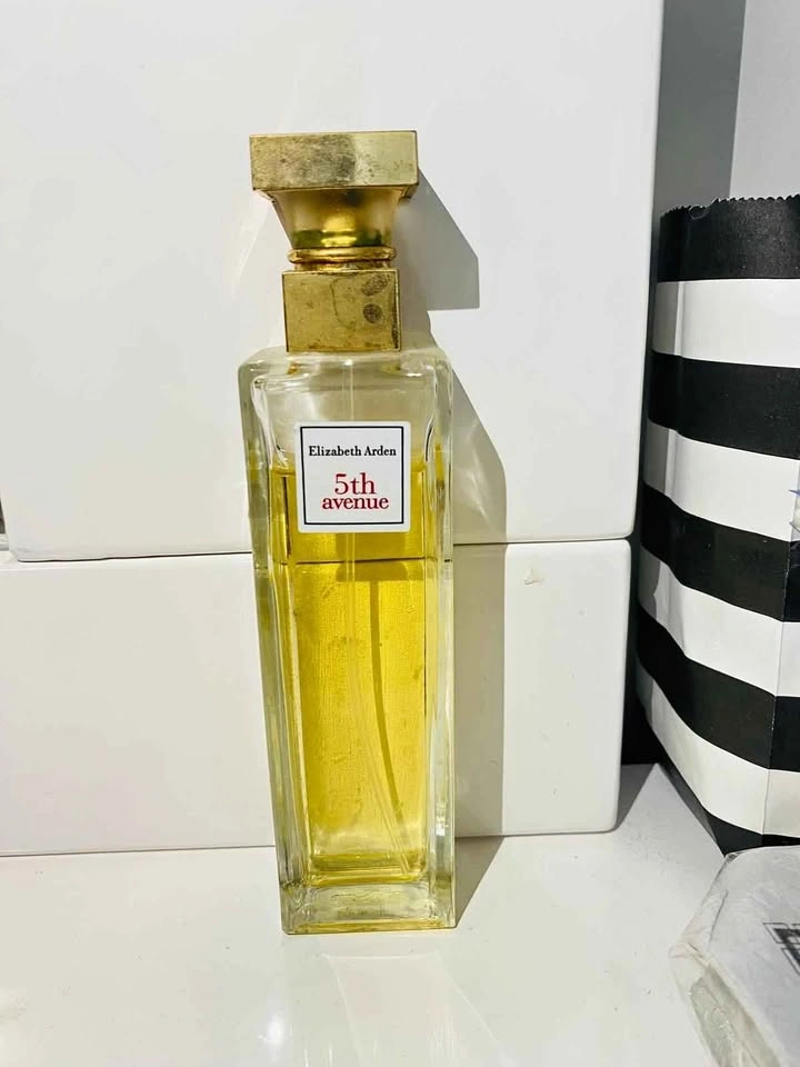 Elizabeth Arden 5th Avenue Eau de Parfum Spray