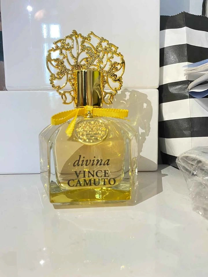 Vince Camuto Divina Perfume 100ml