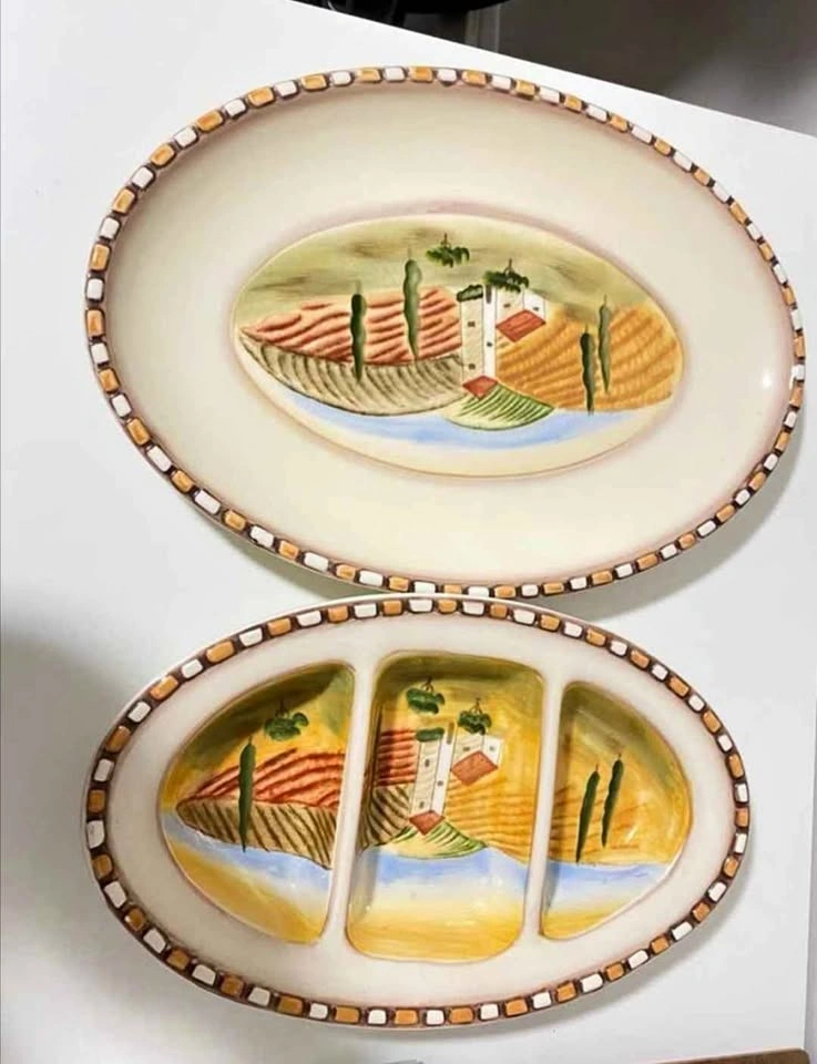 2 Serving Dishes