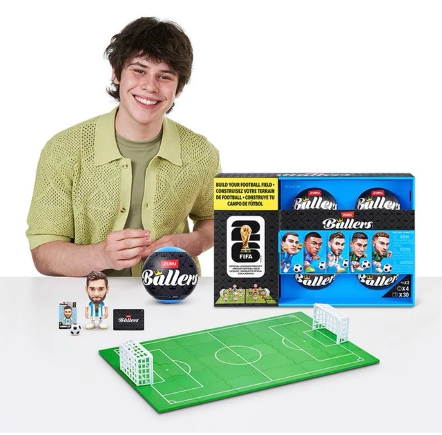 Brand New Zuru FIFA 2026 Ballers Figurines, Pack of 4 - photo 3