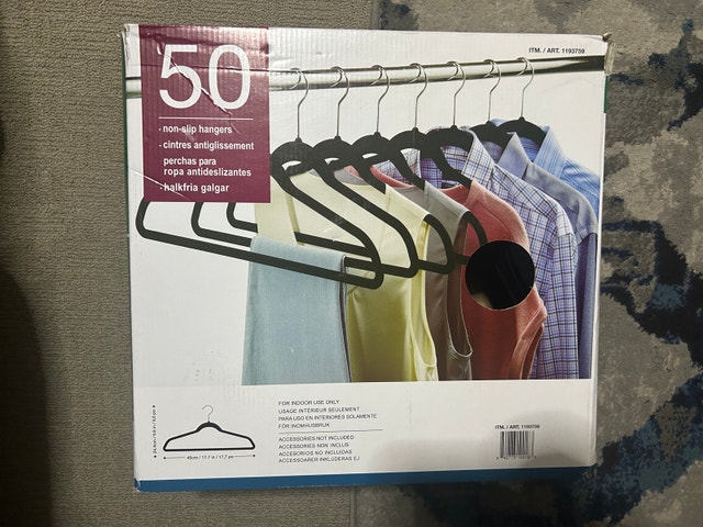 Brand New 50 Non-Slip Velvet Garment Hangers - photo 2