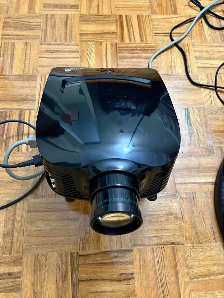 Axion Projector A650 LED Full HDMI 1920 x 1080