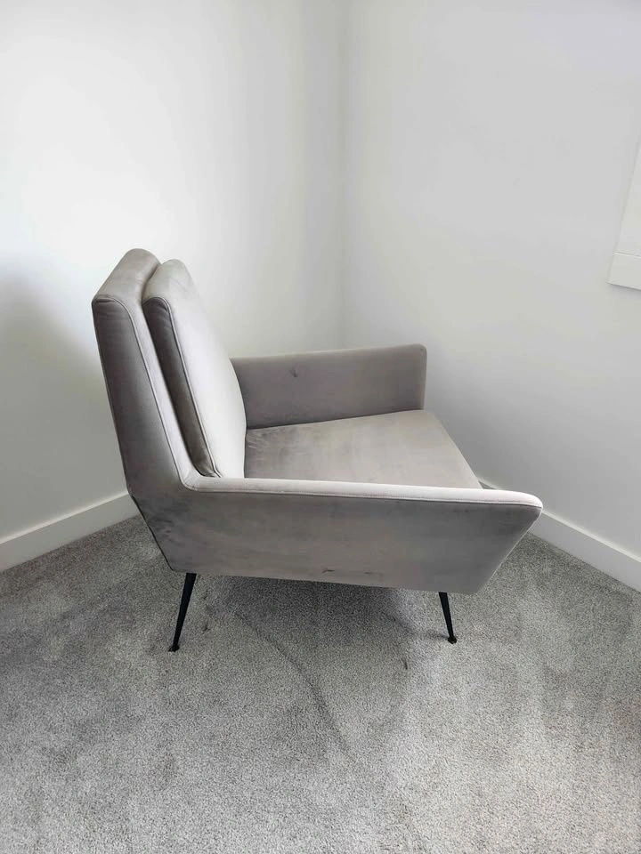 Modern Grey Velvet Armchair - photo 3