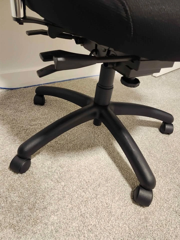 Global ObusForme Ergonomic Office Chair - Excellent Condition - photo 4