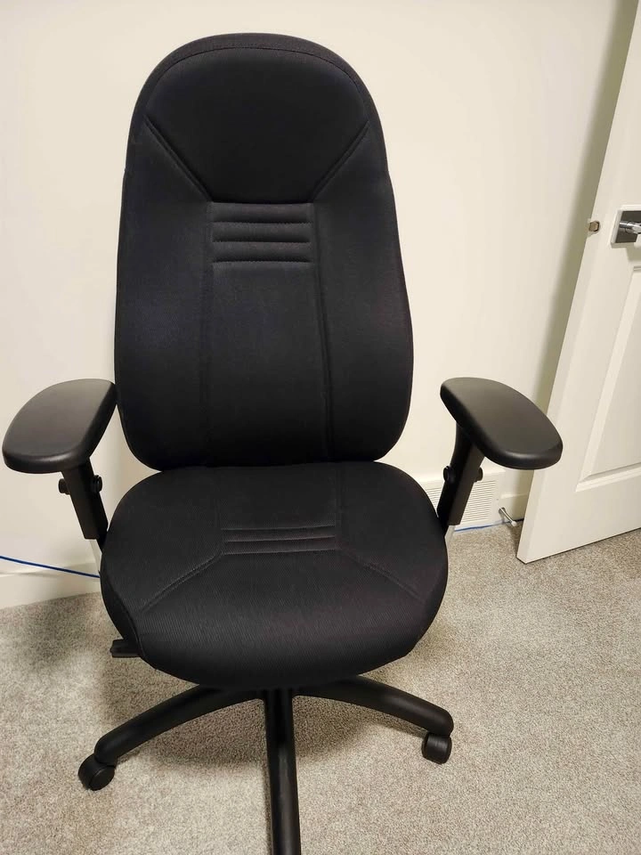 Global ObusForme Ergonomic Office Chair - Excellent Condition - photo 5