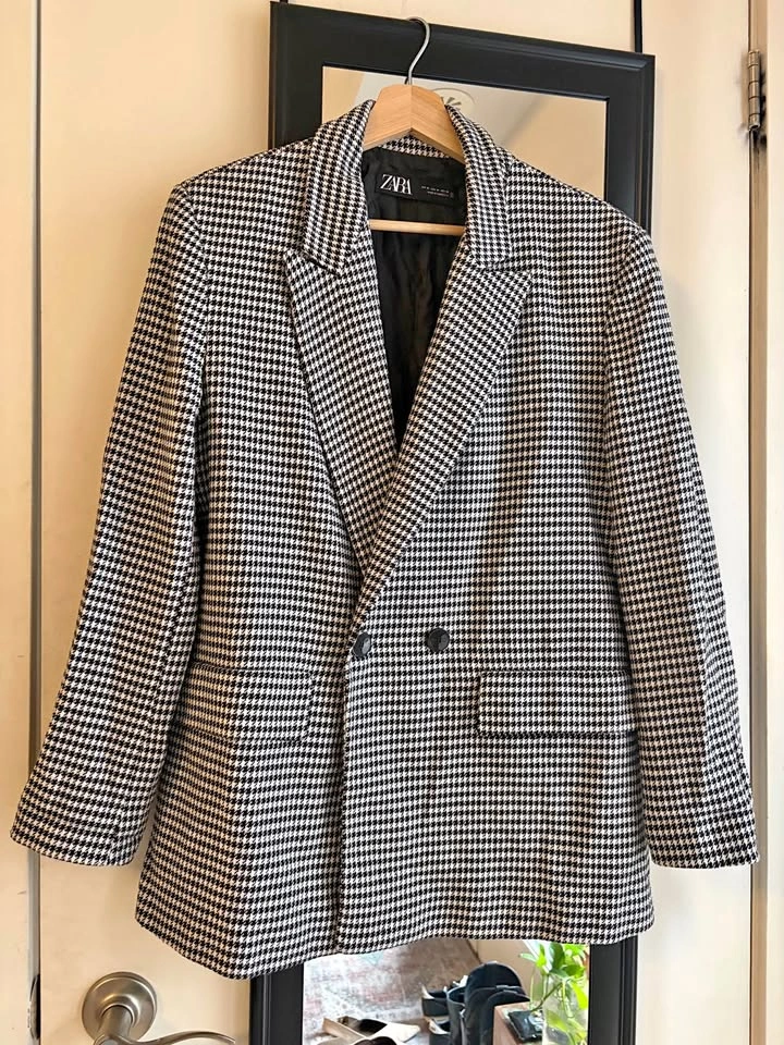 Zara Houndstooth Blazer - Medium