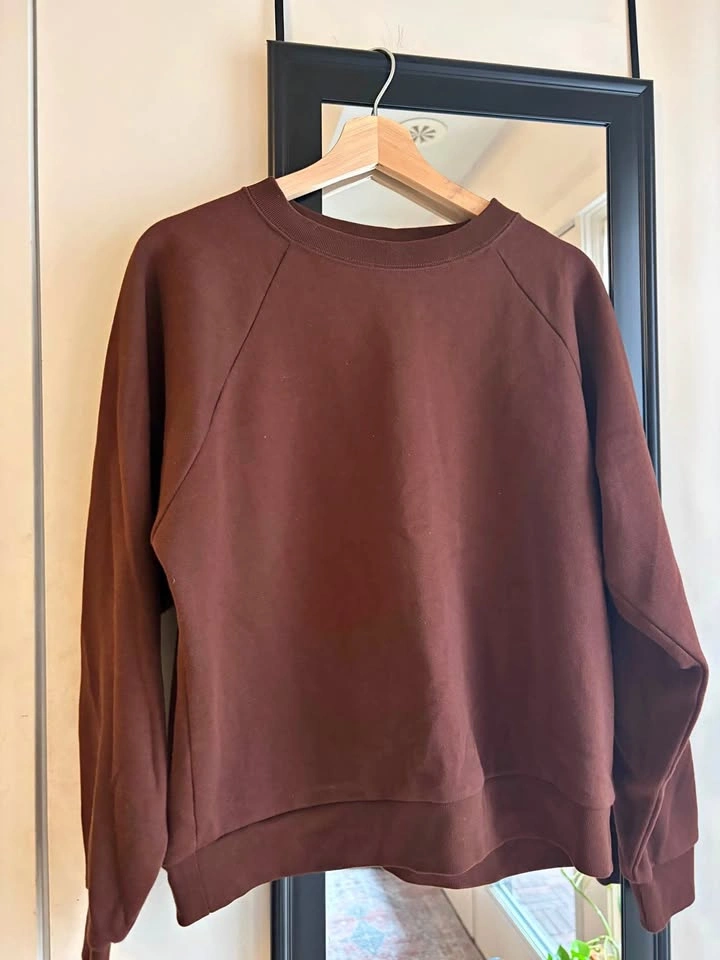 GAP Brown crew neck sweatshirt - Small