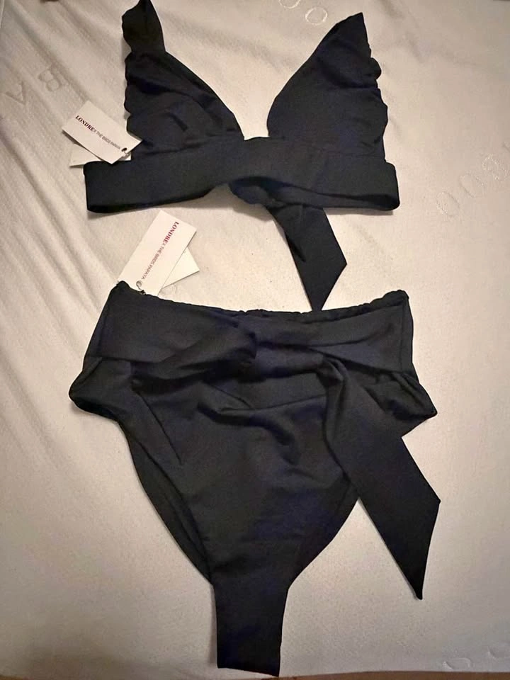 NEW Londre The Birds Papaya Black Bikini Swimsuit - Large