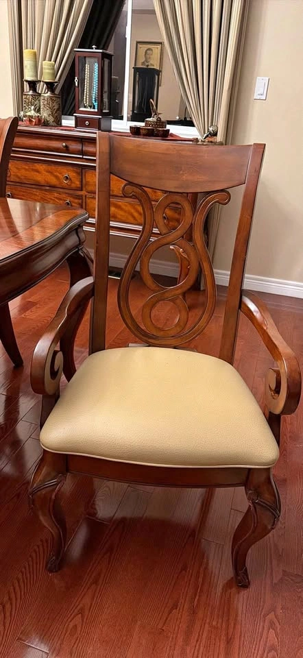 Dining Room Set