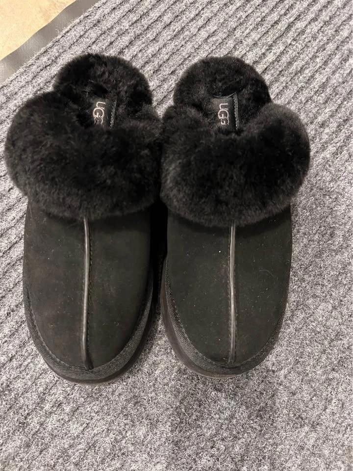 UGG Disquette Slippers Size 8 US - photo 2