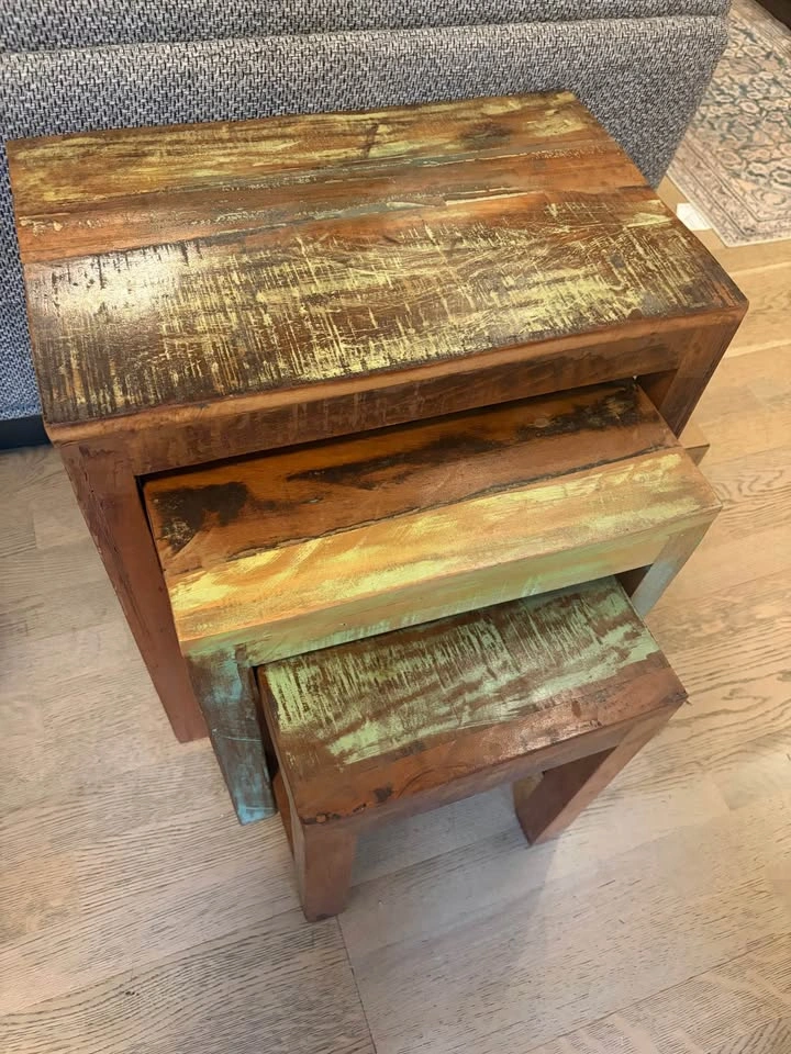 Reclaimed Wood Nesting Tables - Set of 3 - photo 2