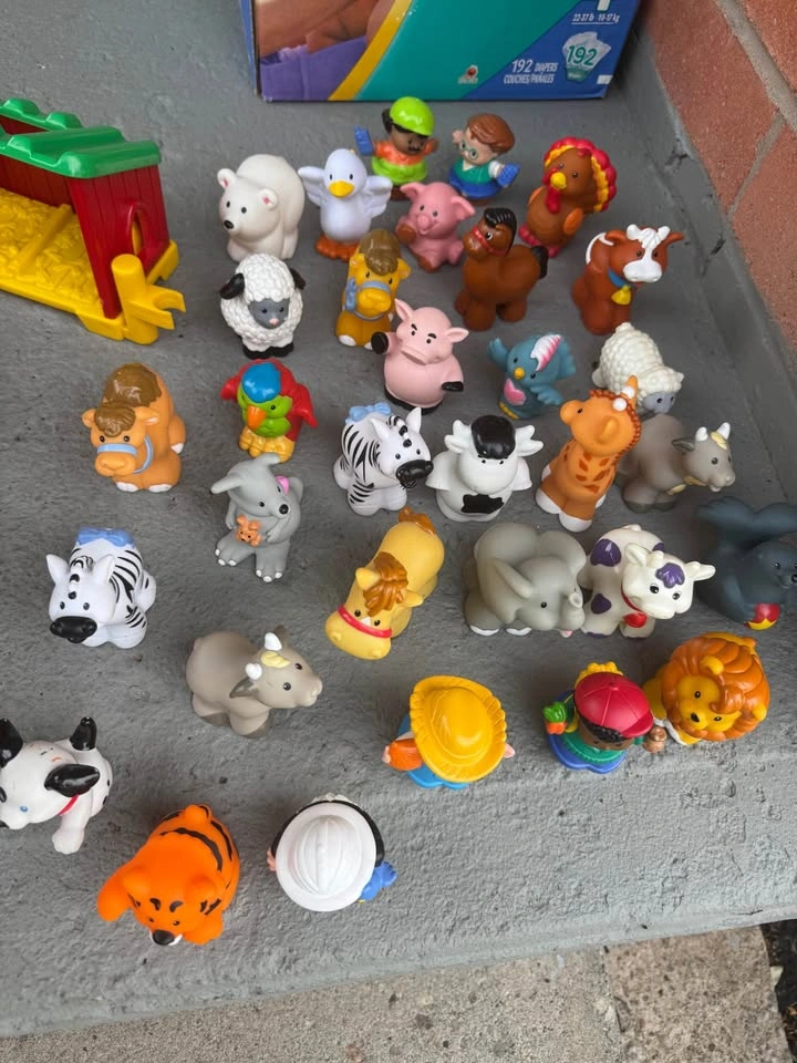 Fisher Price Little People Playsets: Animal Farm & Petting Zoo - photo 4