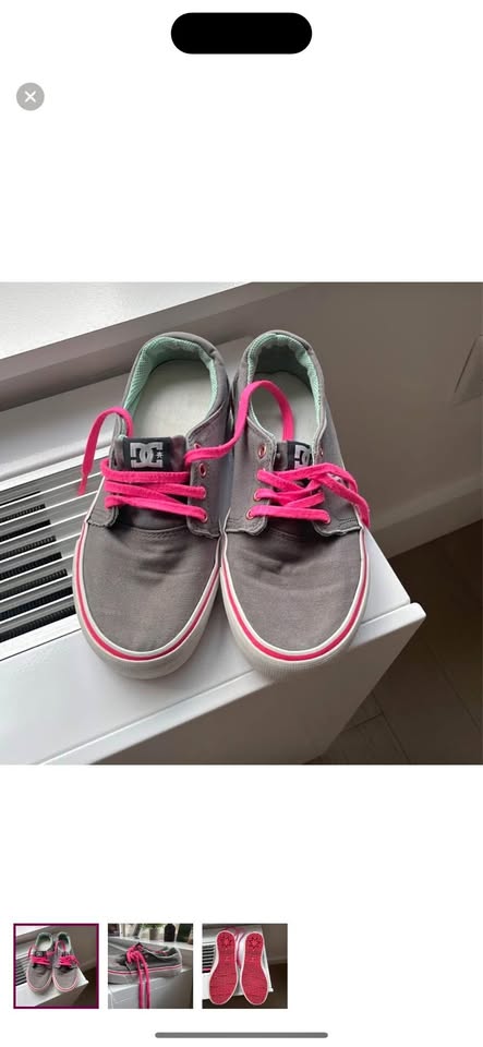 DC shoes - size 7 - perfect condition!