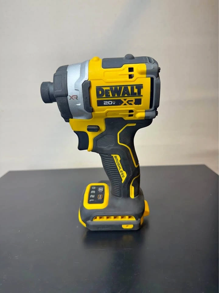 DEWALT 20V MAX XR Cordless Impact Driver