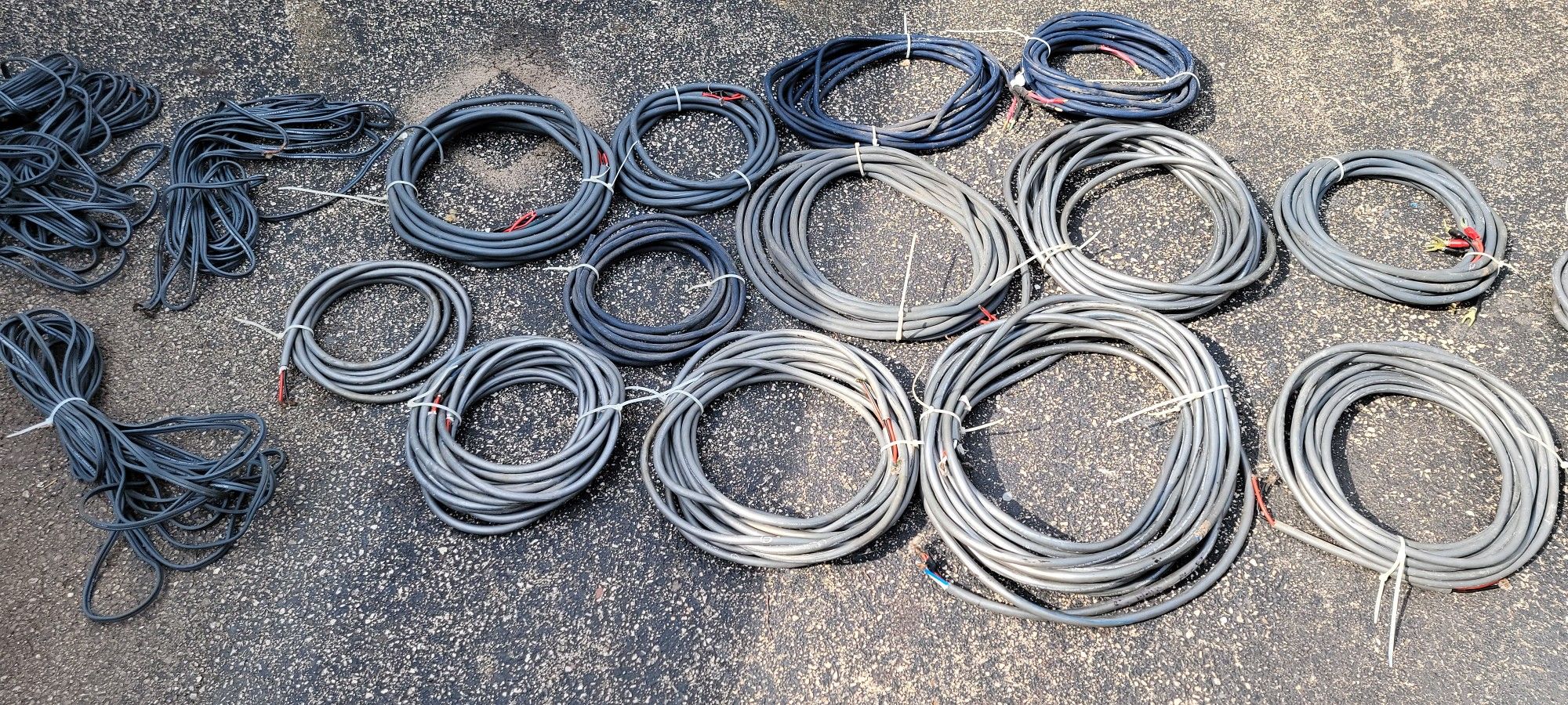 A Bunch Of Miscellaneous Speaker Wire