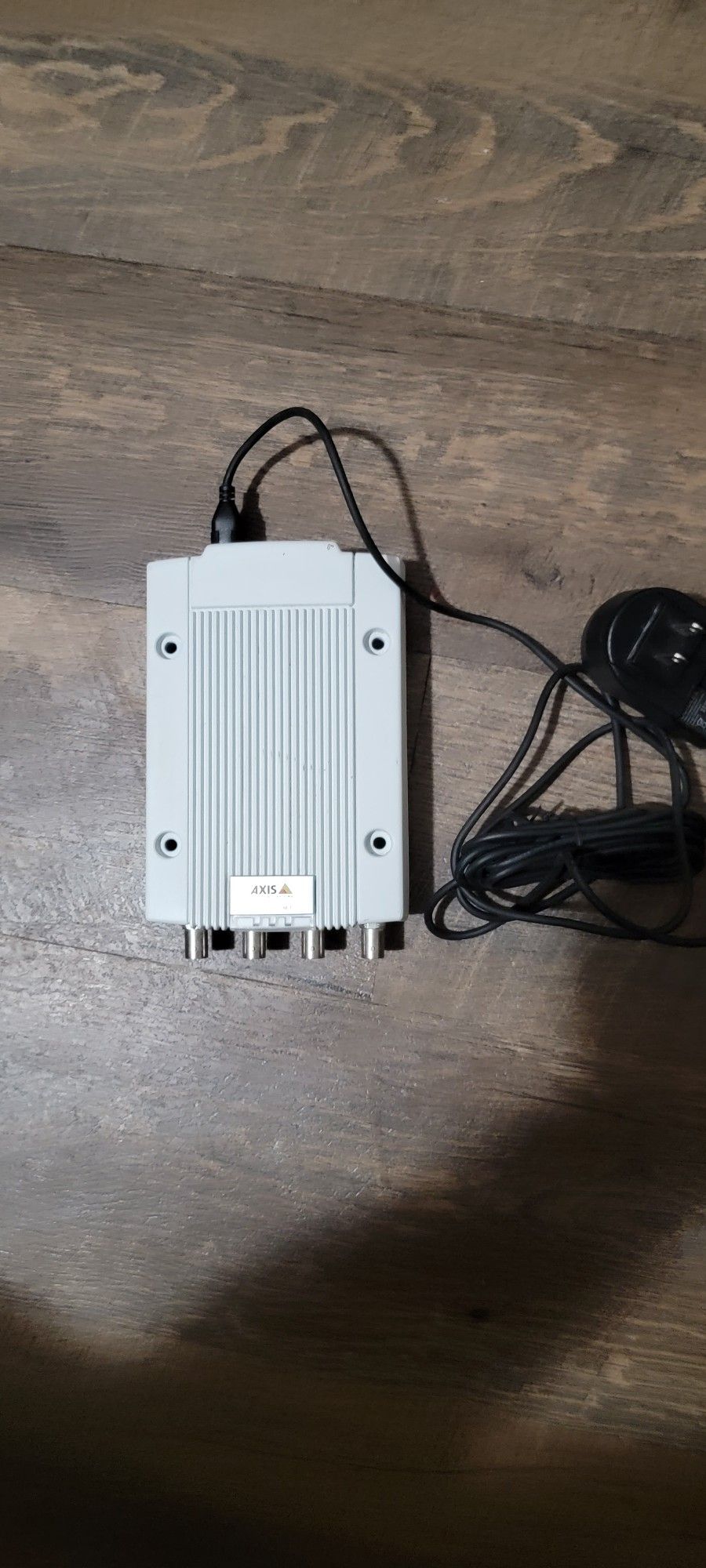 Axis M7014 4-Channel Video Encoder
