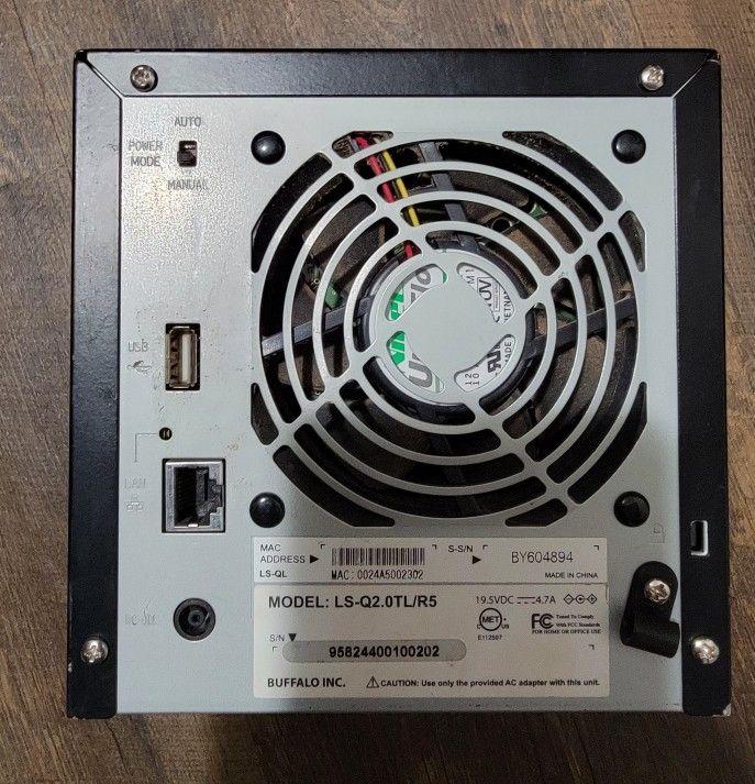Buffalo NAS LS-Q2.0TL/R5 Linkstation - photo 3