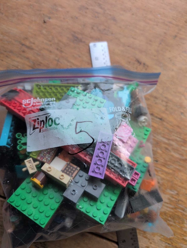 Lego assorted blacks bag 5