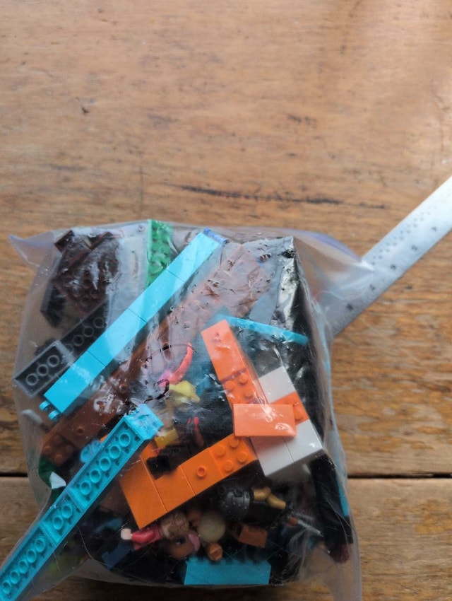 Lego assorted blacks bag 5 - photo 3