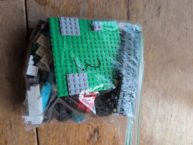 Lego Blocks assorted bag - photo 2
