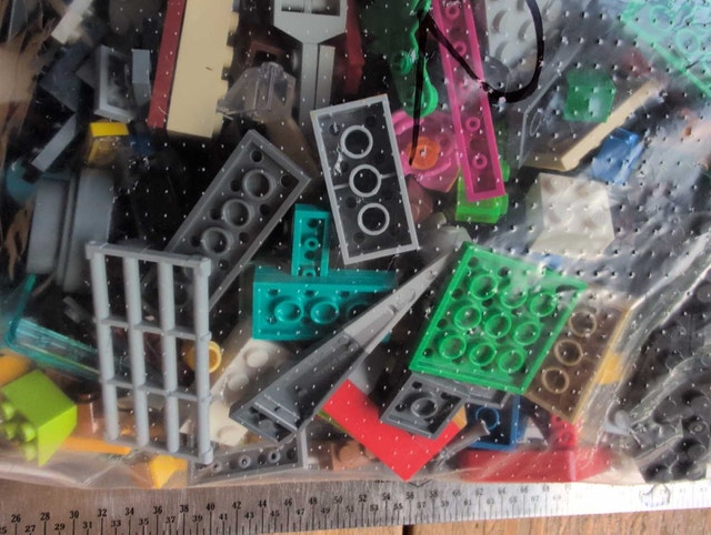 Lego Mixed Lot bag 3 - photo 2