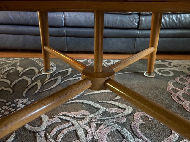 Mid-Century Modern Deilcraft Extension Coffee Table. (Needs TLC) - photo 3