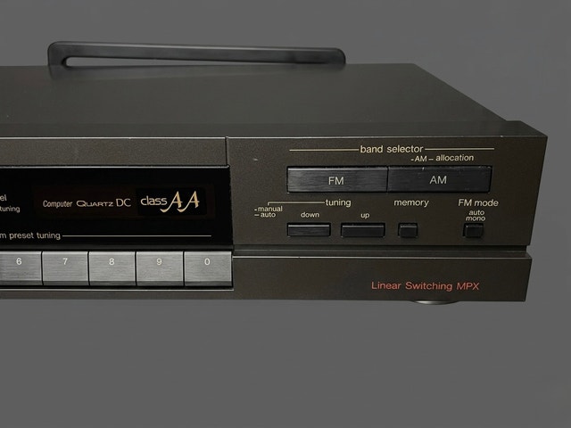 TECHNICS ST-G450 Quartz AM/FM Class AA Tuner - photo 2