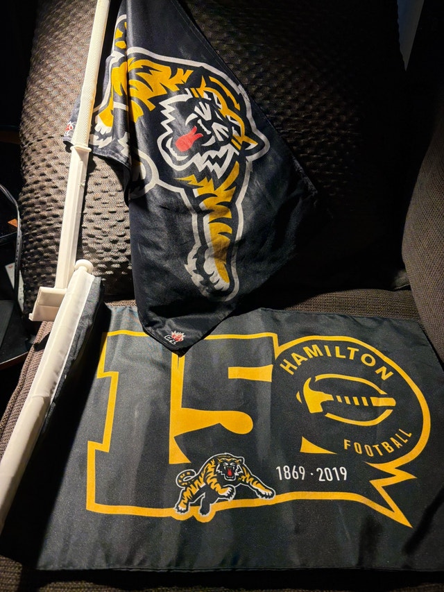 Hamilton Tiger-Cats CFL Window Flags (2) - photo 3
