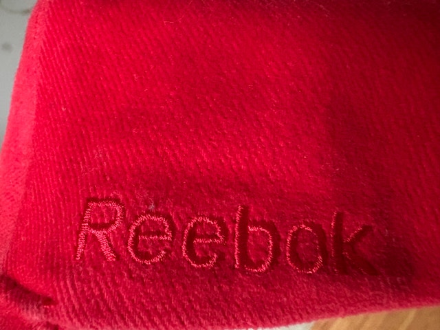 Rare RED NHL Quebec Nordiques Baseball Cap - photo 4