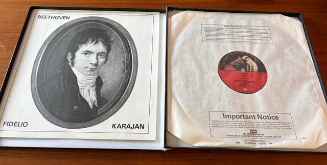 Beethoven’s Fidelio (Karajan / Berlin Philharmonic) 2-LP Vinyl - photo 2