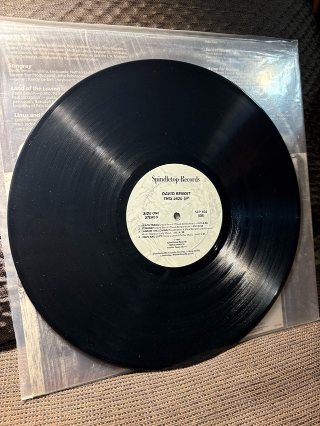 Vintage Vinyl: David Benoit – This Side Up (Smooth Jazz LP) - photo 4
