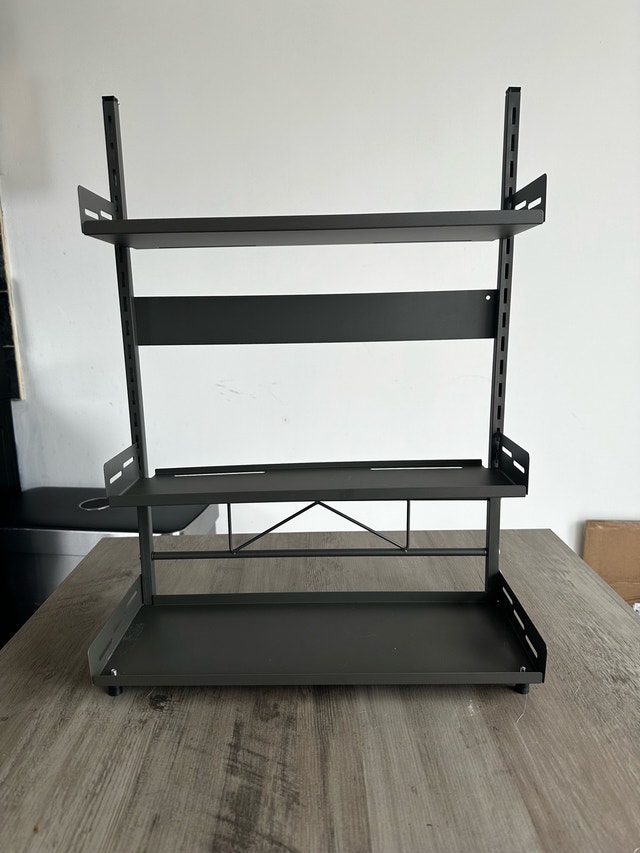 Excellent Condition Spice Rack