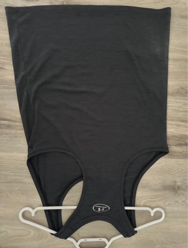 Under Armour Tank Top - Medium - photo 2