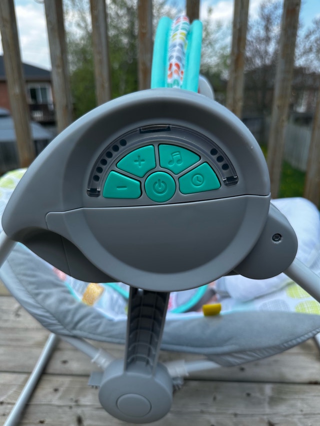 Brand new Bright Starts baby swing - Whimsical Wild - photo 3