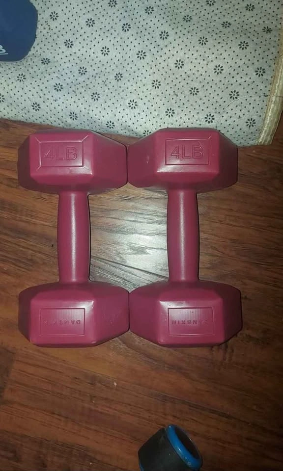 Danskin 4lb Dumbbells