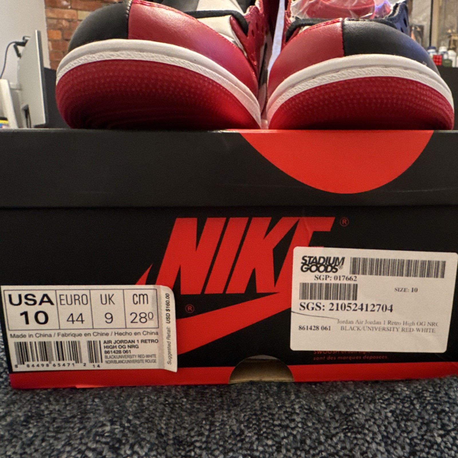 Jordan Air Jordan 1 Retro High OG NRG Homage to Home Black/Red 8 - photo 2