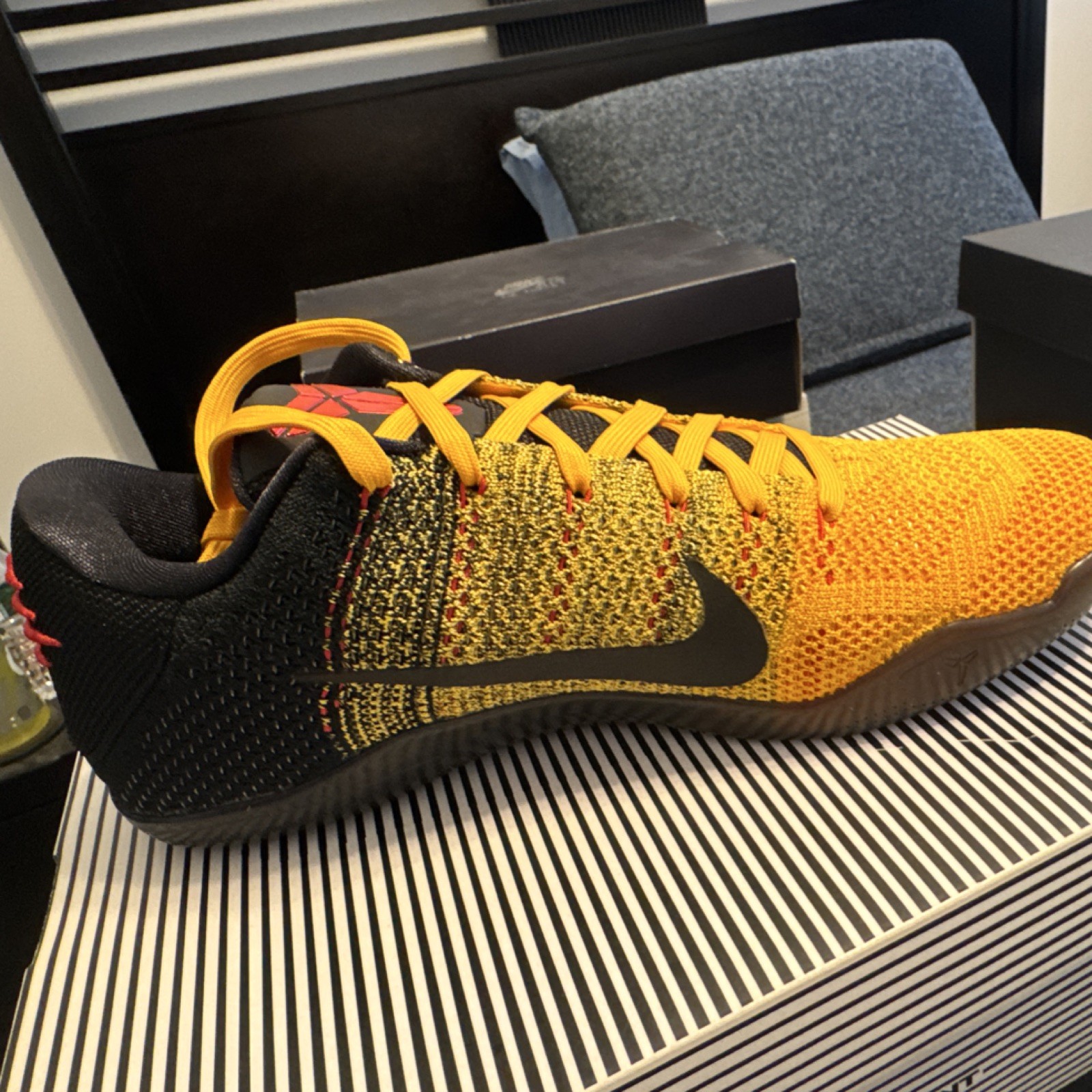Nike Kobe 11 Elite Low Bruce Lee University Gold/Red-Black Mens - photo 4