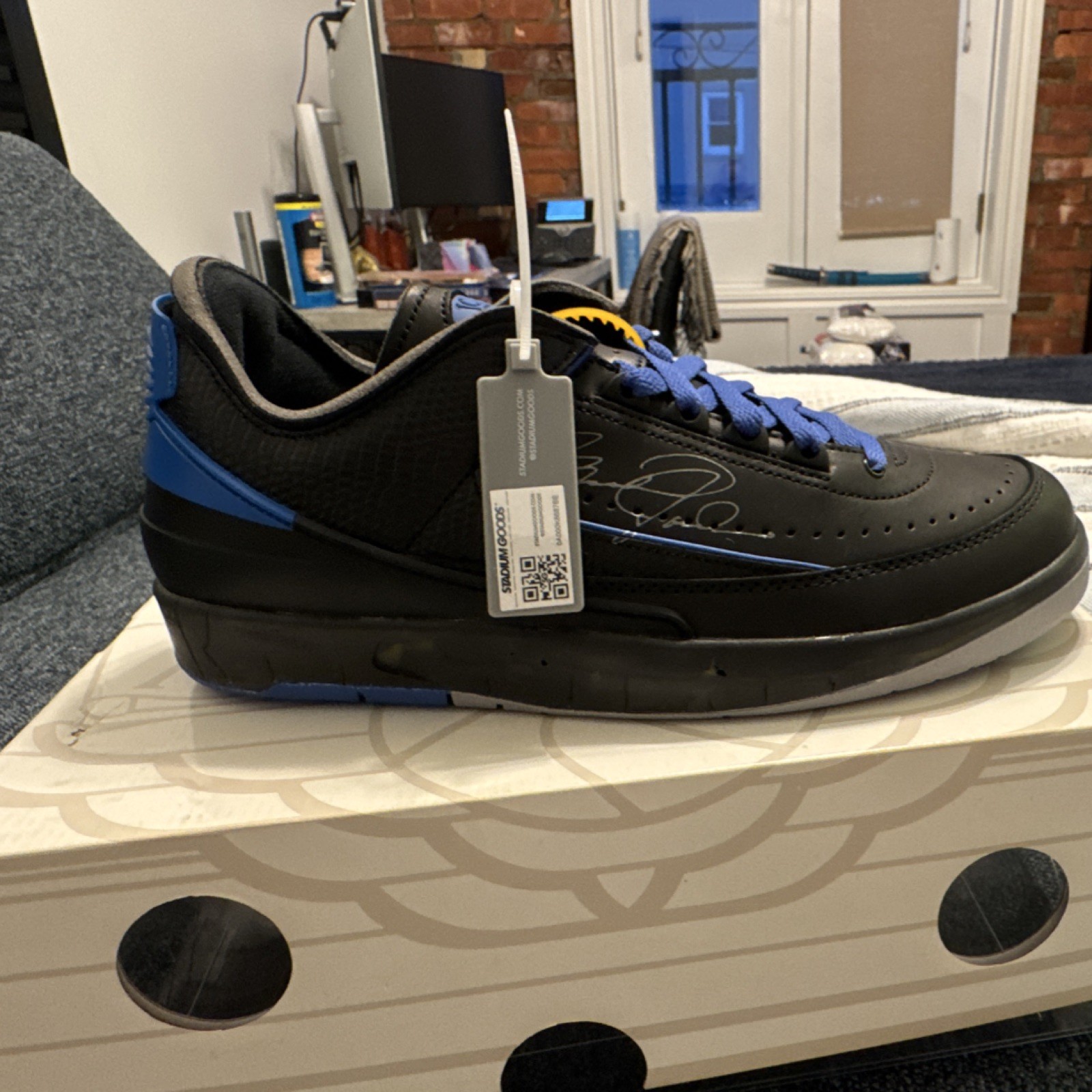 Jordan Off-White x Air Jordan 2 Retro Low SP Black Varsity Royal - photo 3