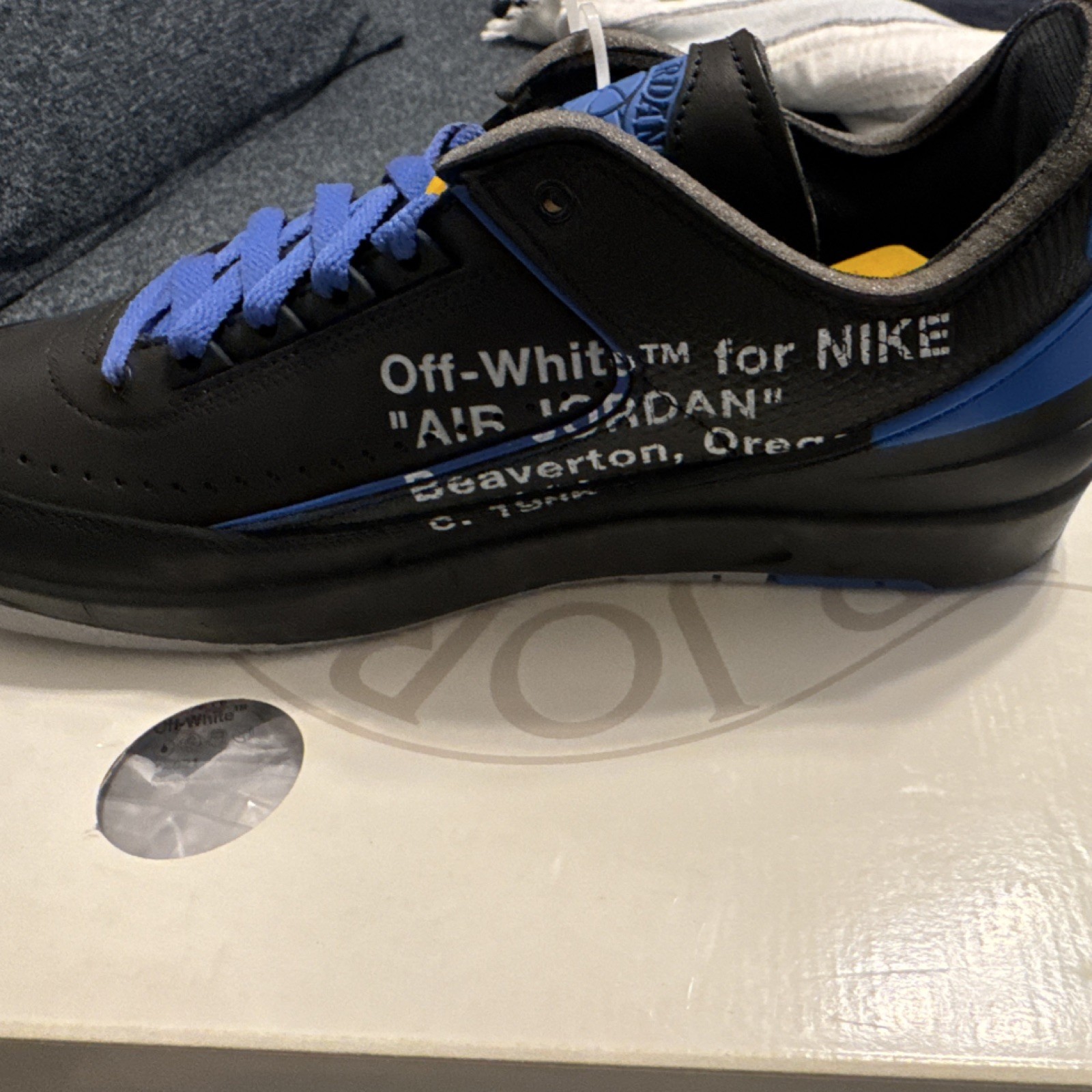 Jordan Off-White x Air Jordan 2 Retro Low SP Black Varsity Royal - photo 5