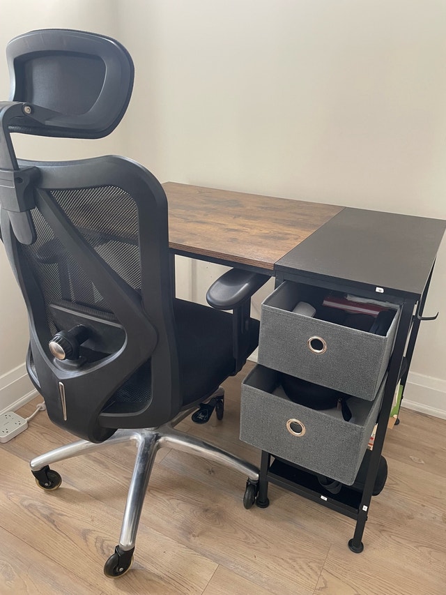 Ergonomic Chair and Office Desk Combo - photo 3