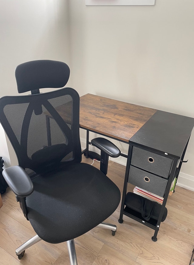 Ergonomic Chair and Office Desk Combo - photo 4