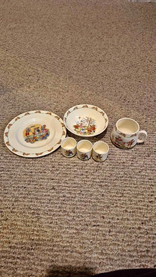 Royal Doulton Bunnykins Set