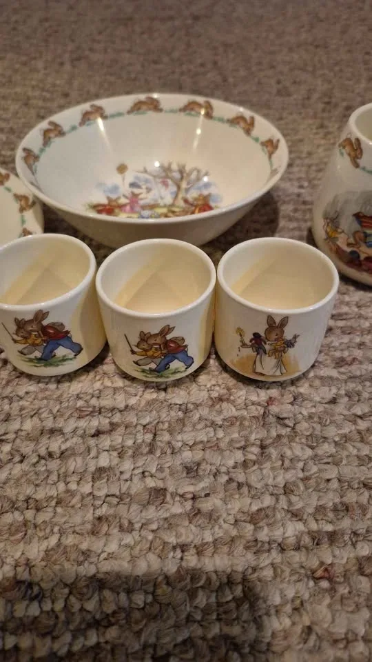 Royal Doulton Bunnykins Set - photo 3