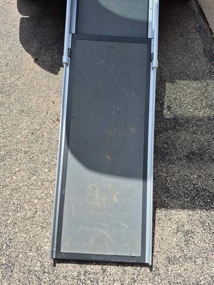 Pet Ramp 16 x 72 in - photo 2