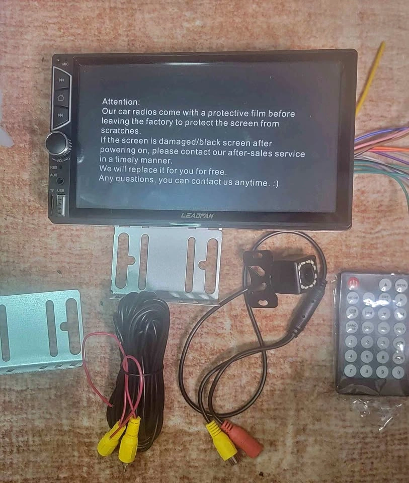 LEADFAN Car Stereo Multimedia Player