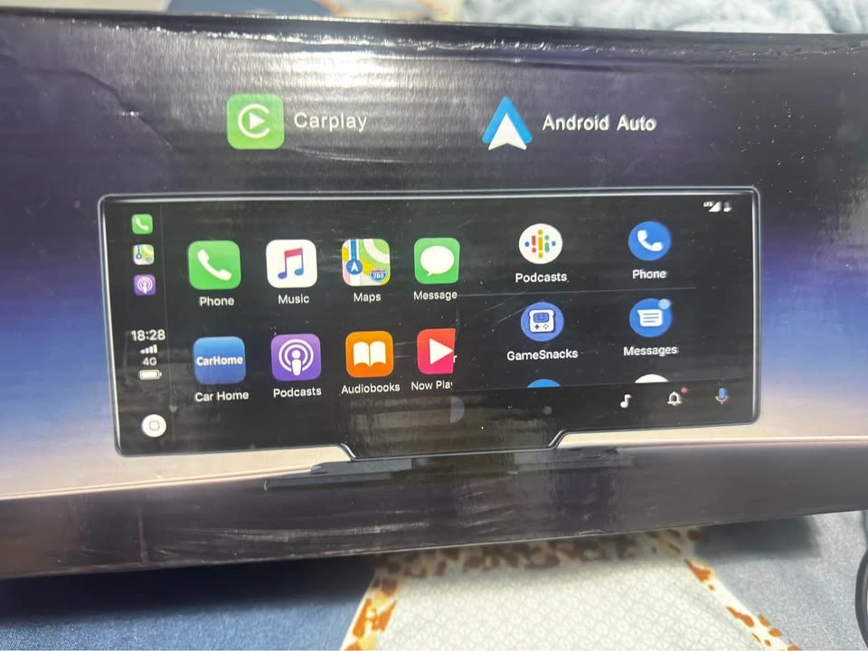 11.5" Wireless CarPlay Screen w/ 4K Dash Cam - photo 4