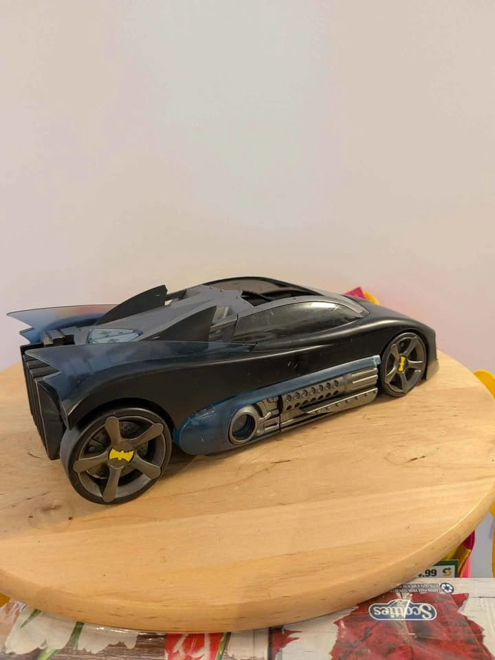 2004 Mattel Batman Animated Series Batmobile (11") - photo 3