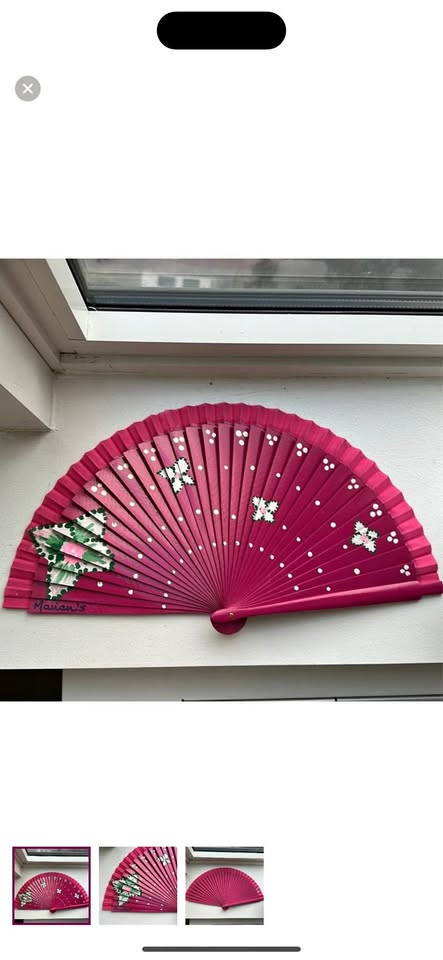 Original hand painted Spanish hand fan - Marien’s 💃🏽 big size