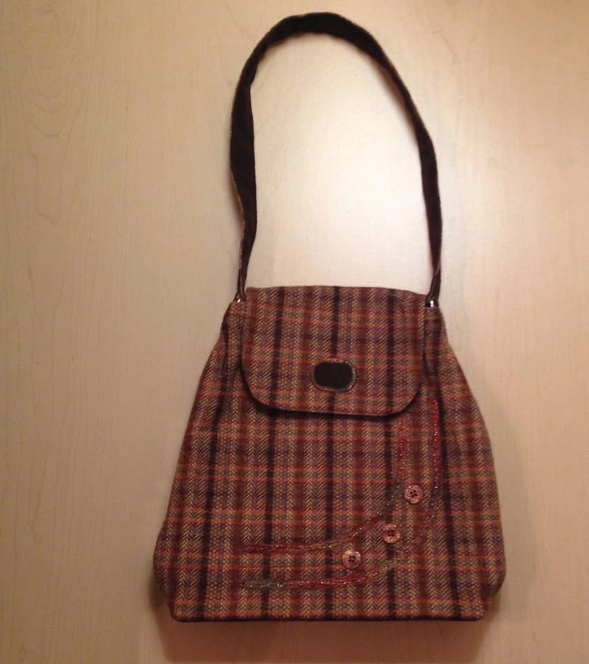 The Buzzbag Collection tweed handbag